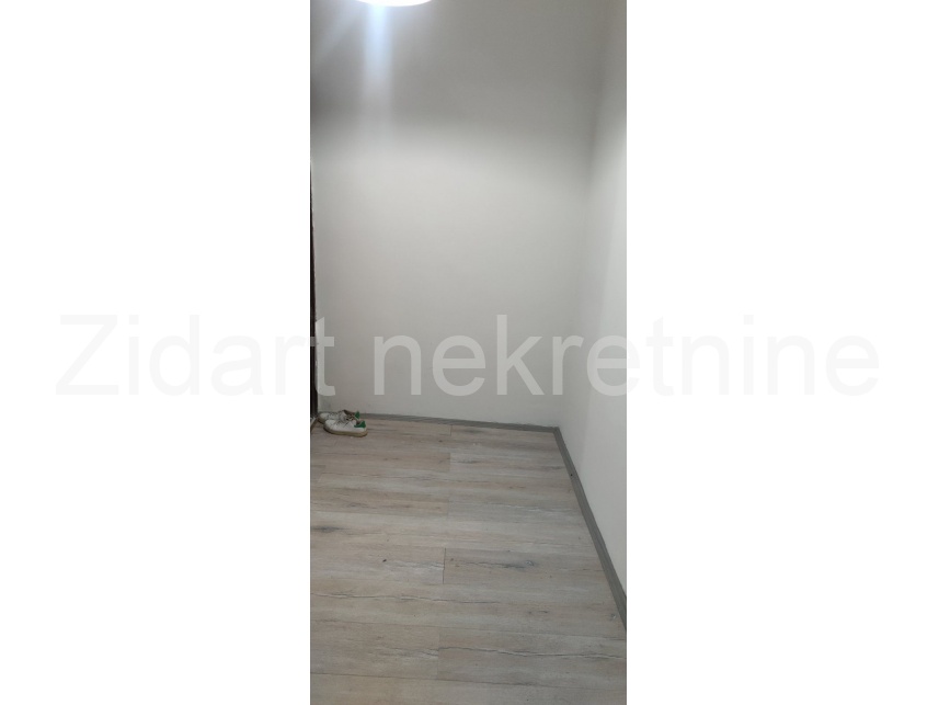 Квартира, 495 м², 112 000$ — FAKTOR